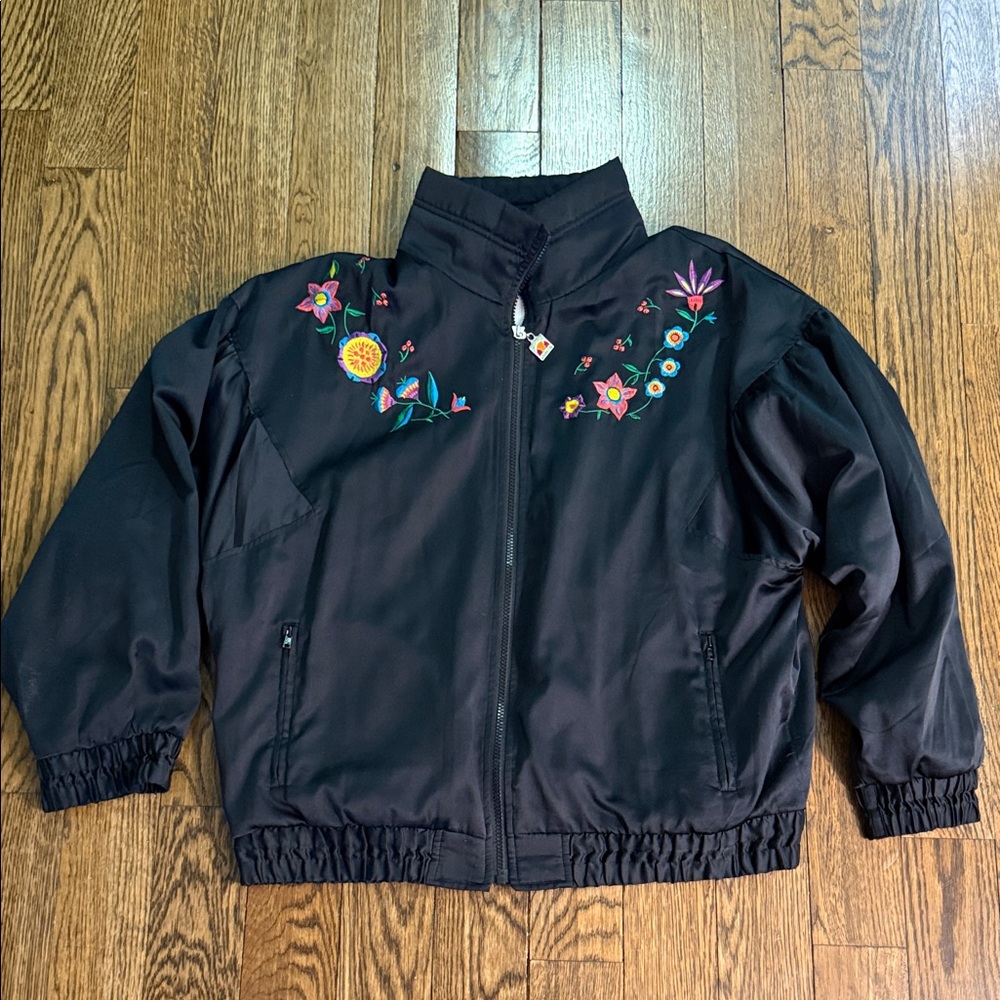 Ellesse Embroidered Black Floral Vintage Zip Up Jacket Size Large